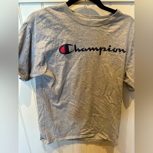 CHAMPION  Boys Size Extra Large Youth Grey & Red Short Sleeve Tee Shirt
